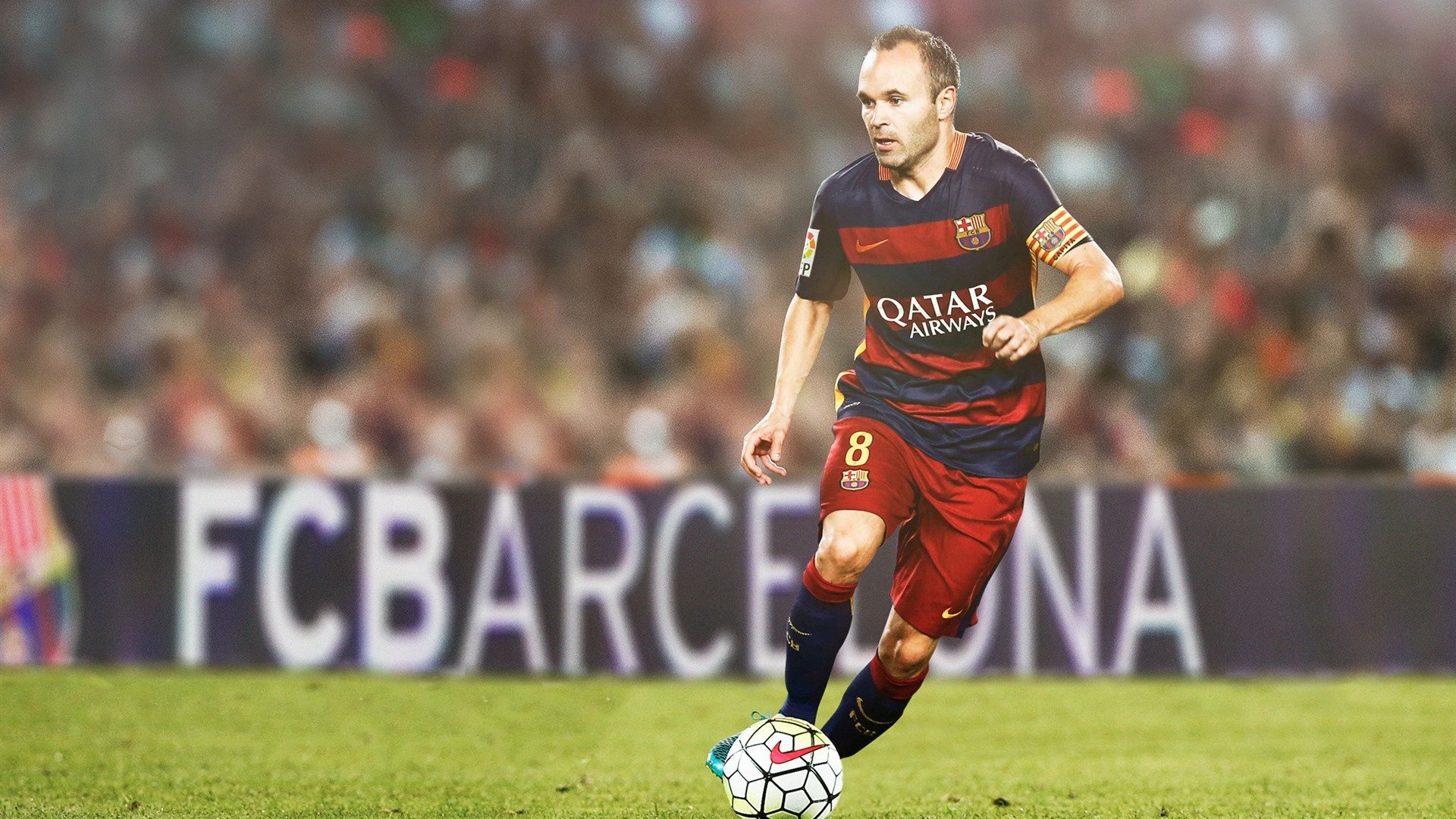 英格兰球迷街头狂欢庆祝奖牌，英格兰获胜球迷狂欢